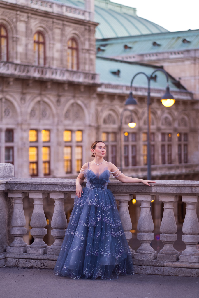 sunsetinvienna vienna sunset by the opera photoshoot